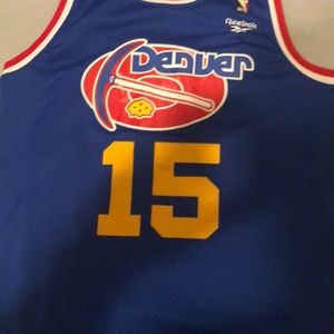 Carmelo Anthony throwback